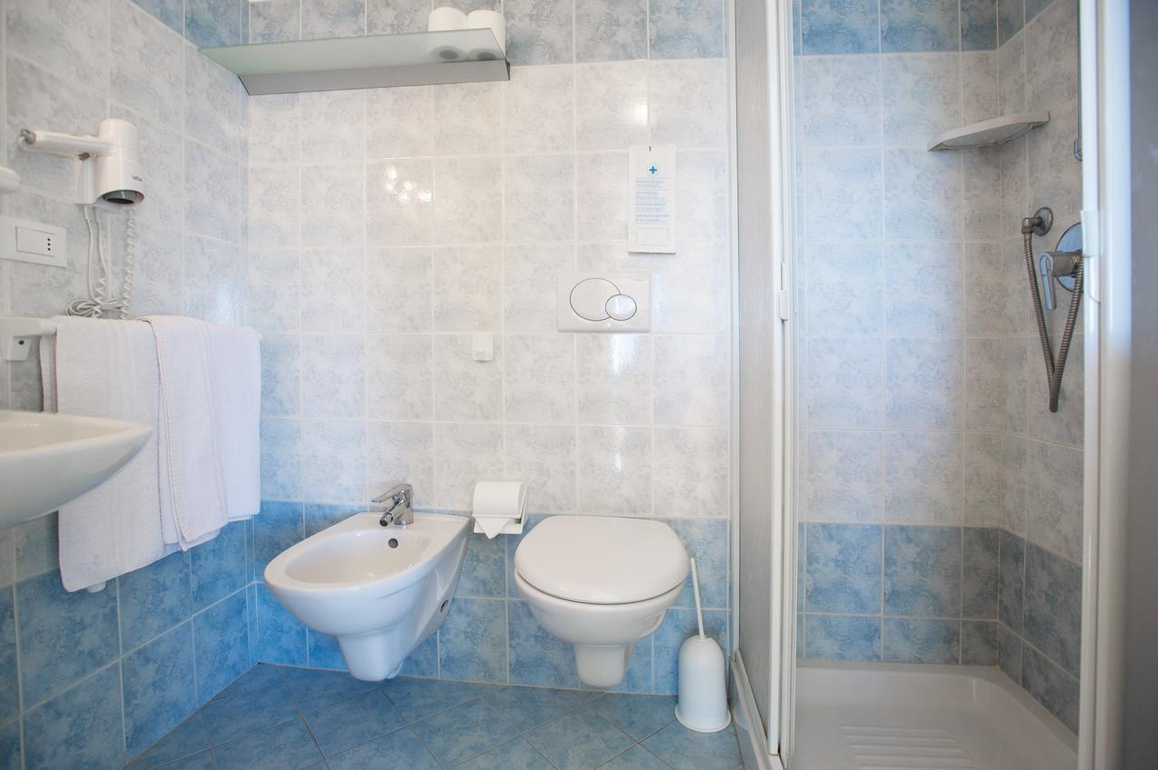 Hotel Lido Pietra Ligure Eksteriør billede